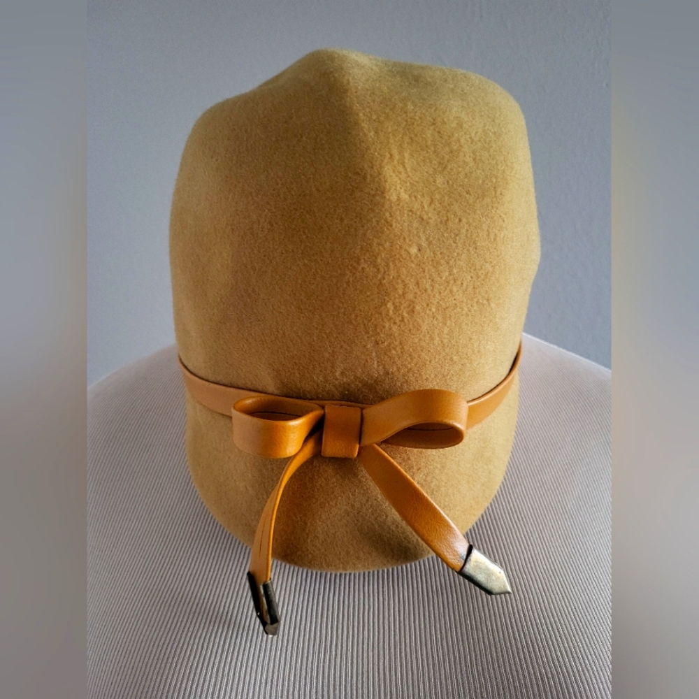 Vintage Cloche Hat